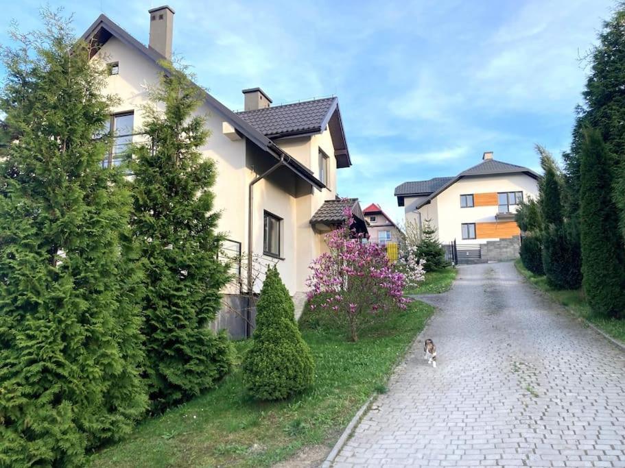 Tymi3 Dom Na Wzgorzu Przy Stoku Villa Przemyśl Exteriör bild